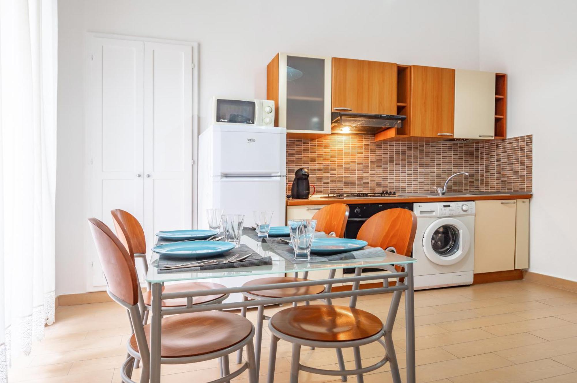 Castello San Giorgio & Railway Station Lovely Flat لا سبيتسْيا المظهر الخارجي الصورة